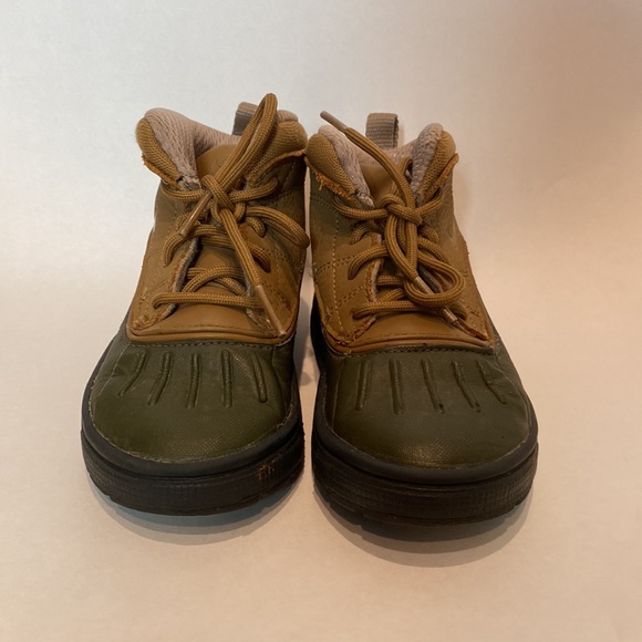 Nike ACG - Picture 2 of 6